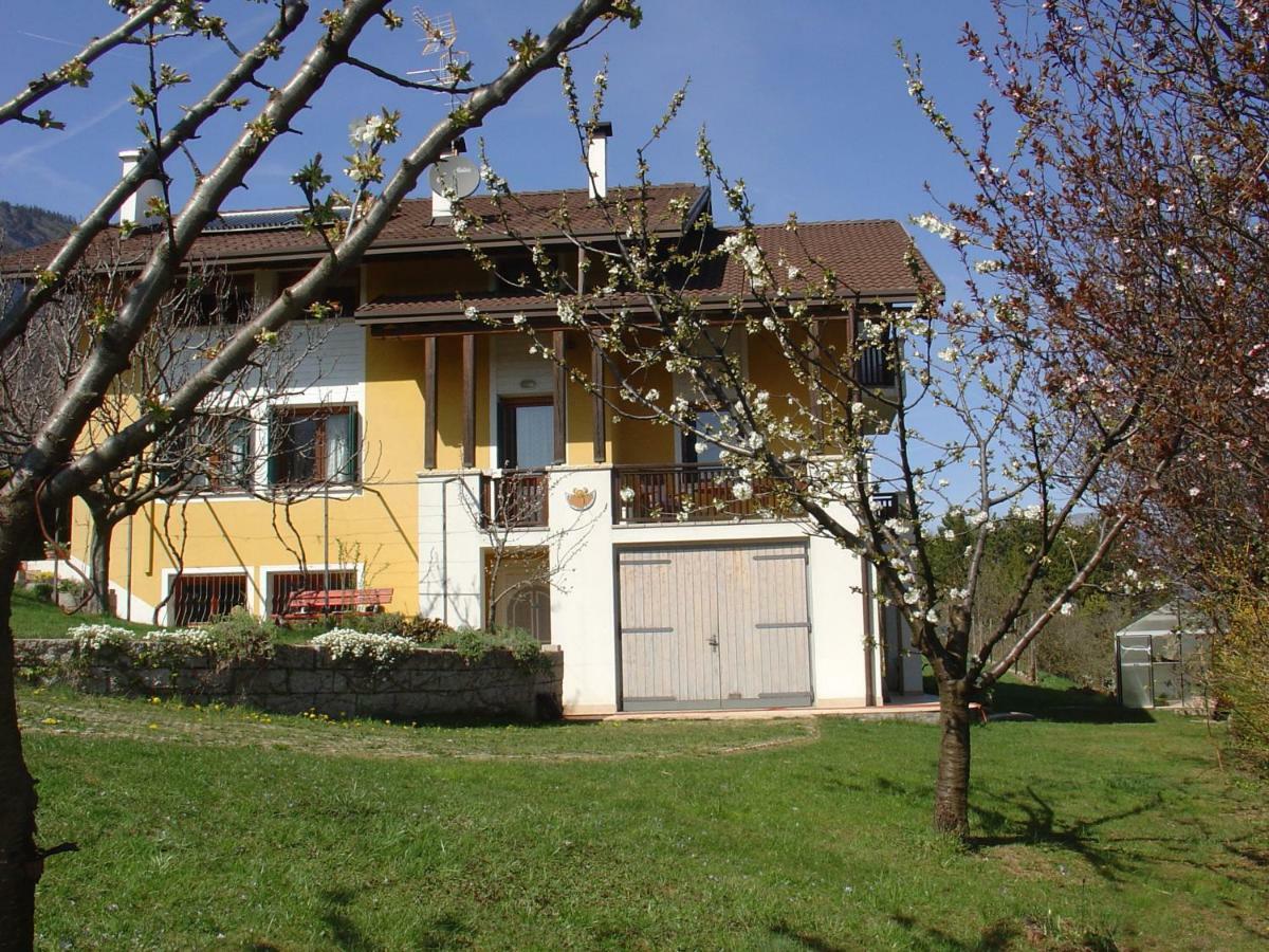 Casa Solaris Lägenhet Fai della Paganella Exteriör bild